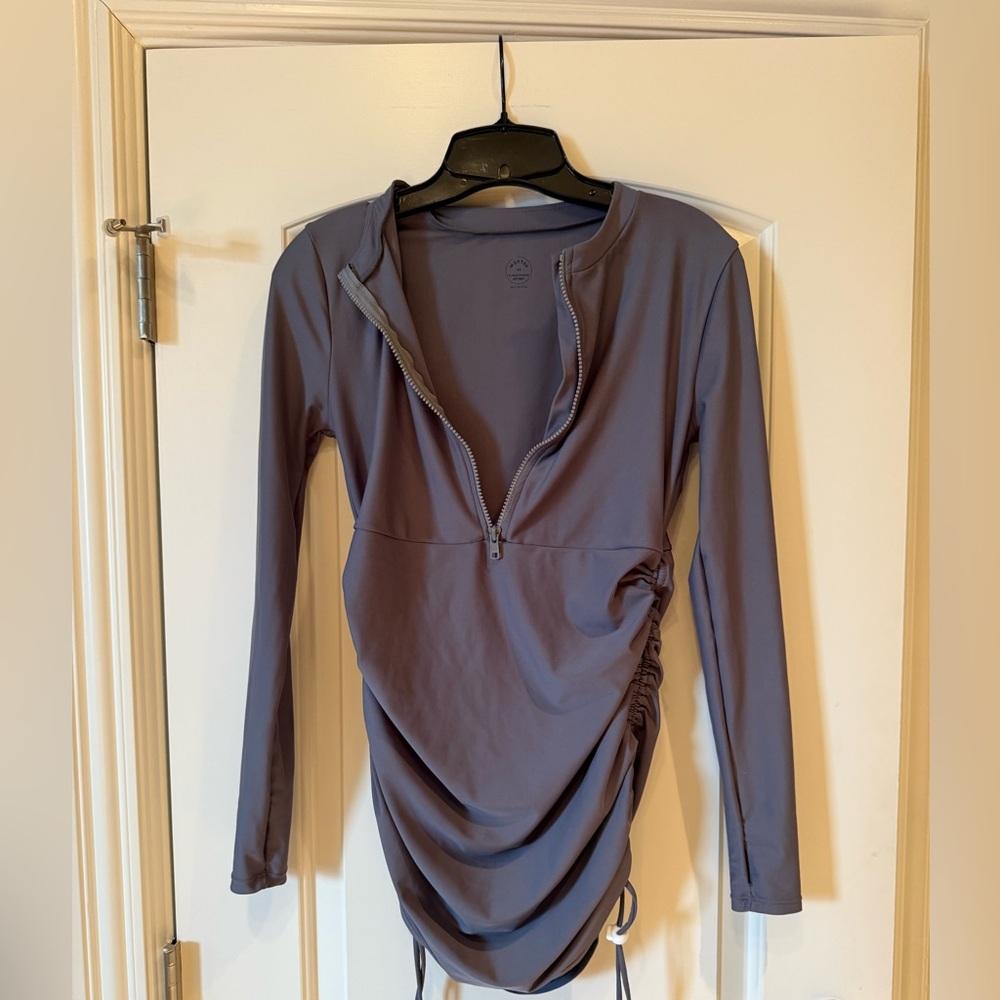 Mott50 swim coverup in gray size CSX